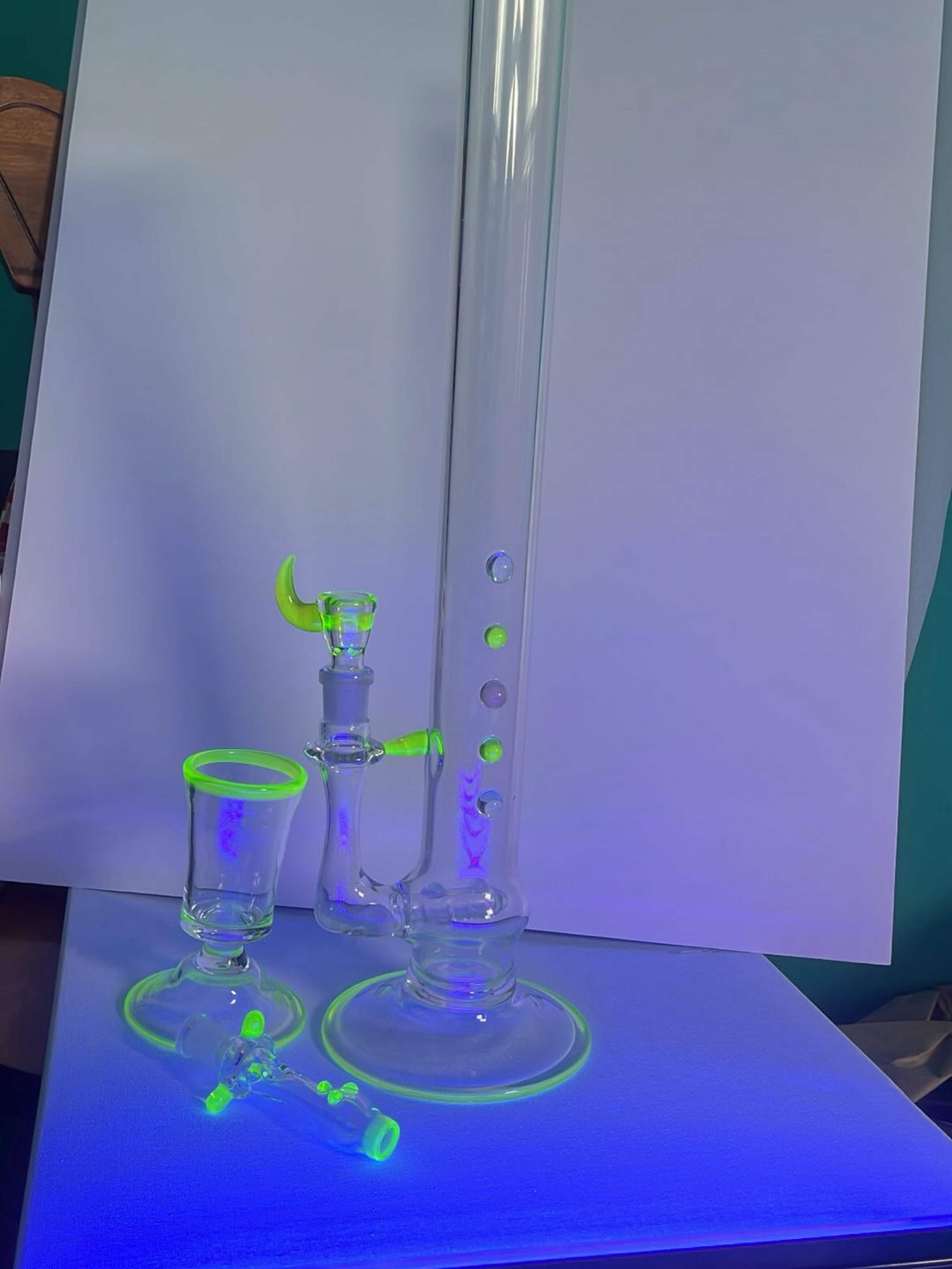 22” UV Illuminati set - tube, slide, nectar collector, cup (make offer) image 0