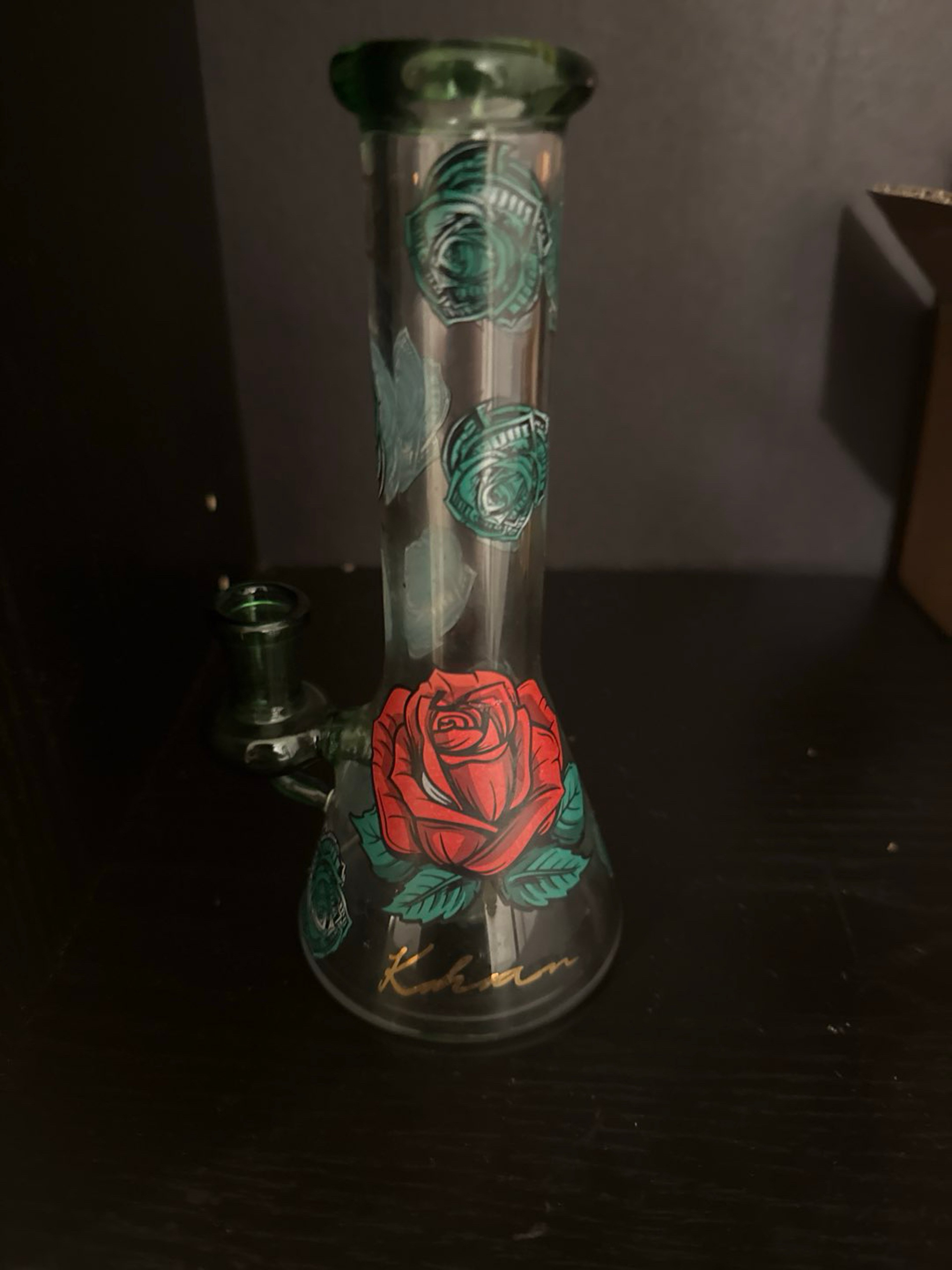 Khan bong from daily high club image 0