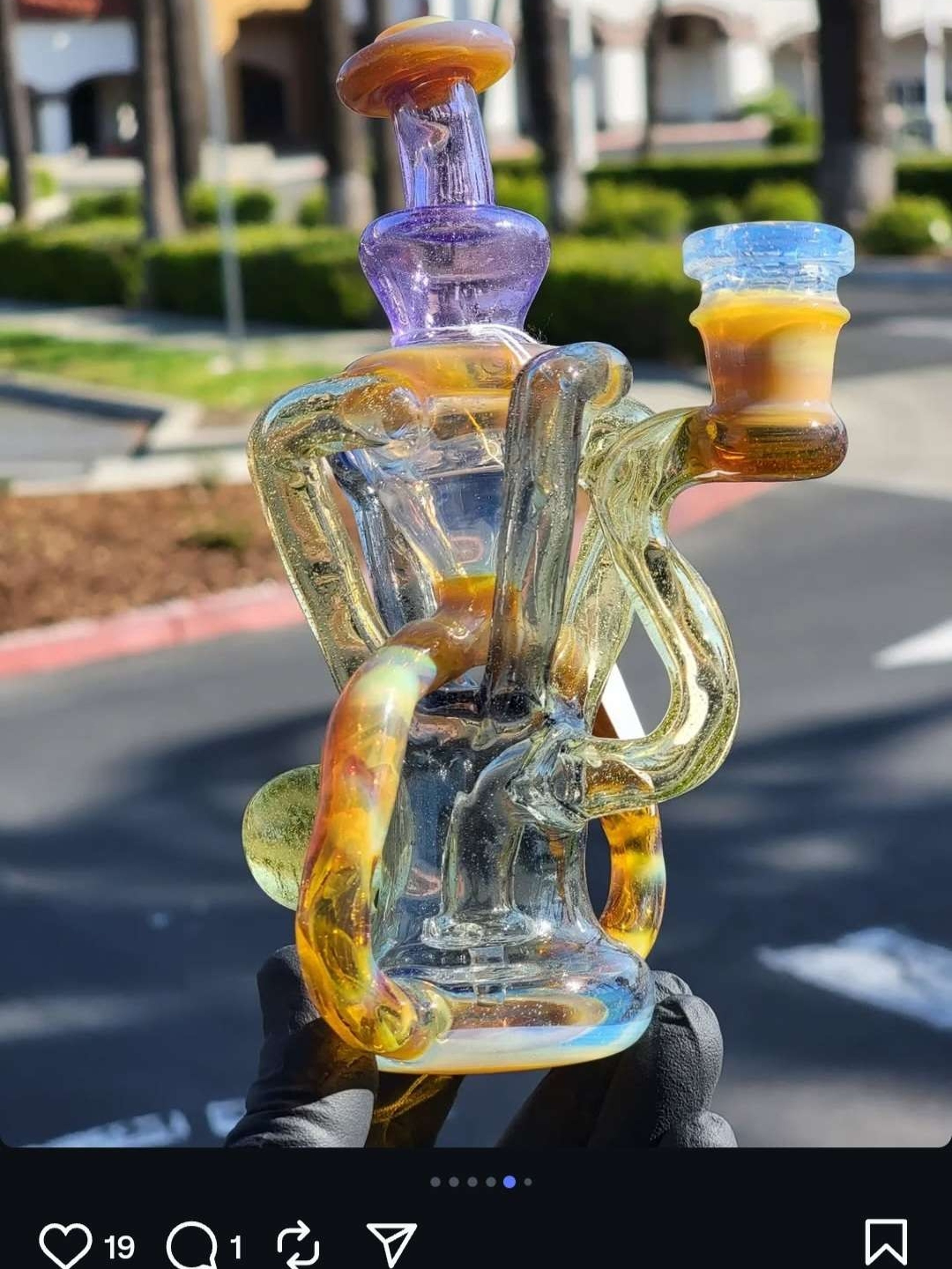 Preview pic of Spunoutglass Full Color