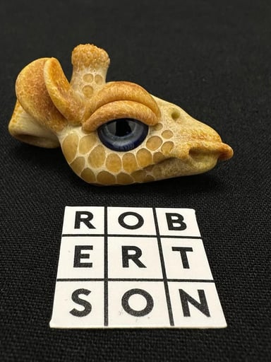 Preview pic of Robertson pendant