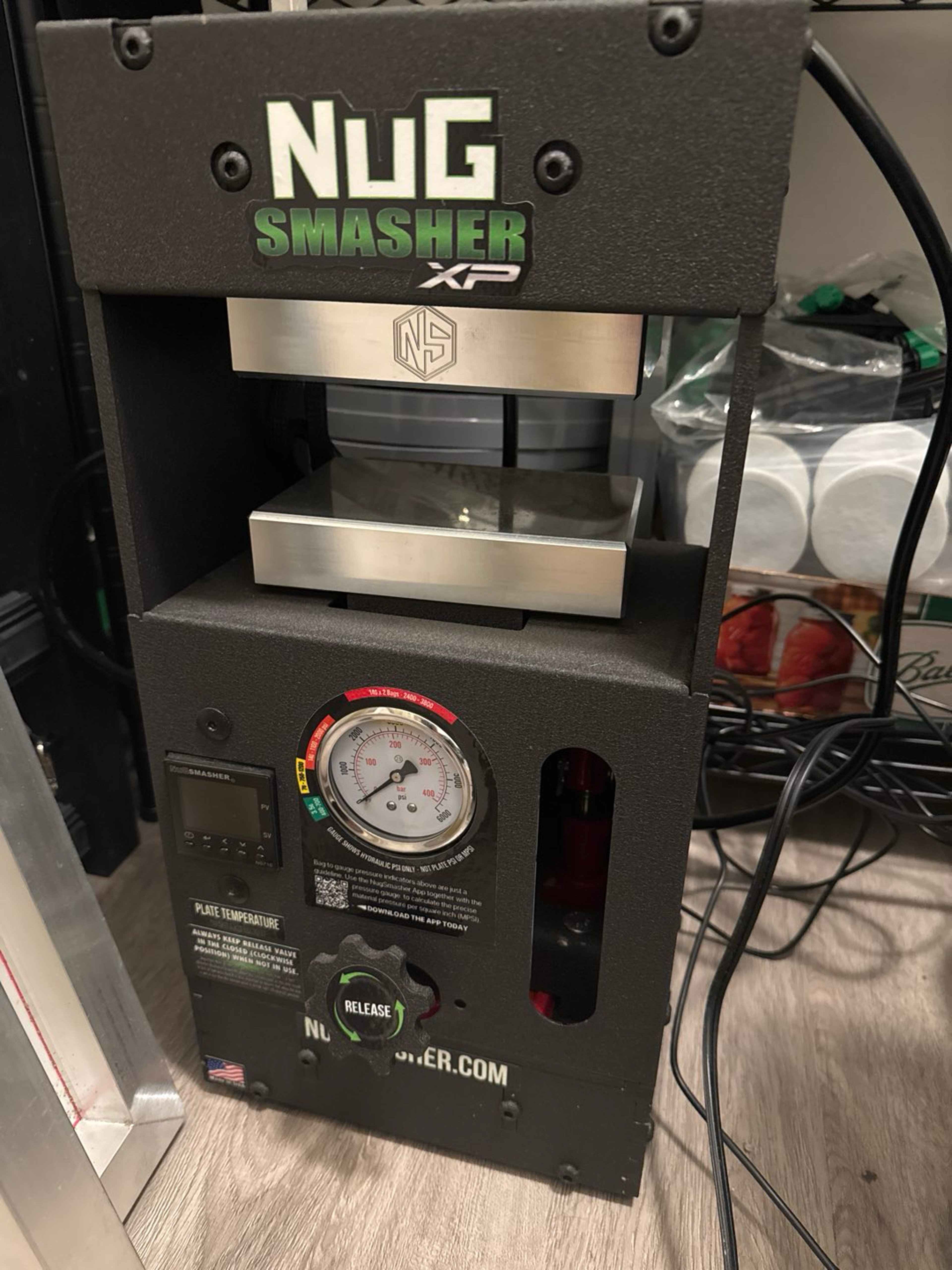 NugSmasher xp 12 ton press image 0
