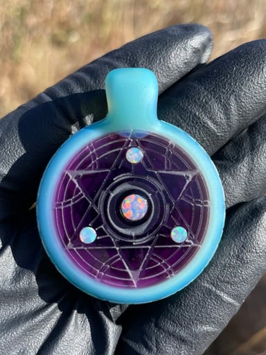 Preview pic of Carved Glass Pendant with Opals