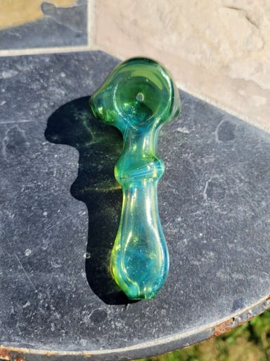 Preview pic of Green sparkly spoon