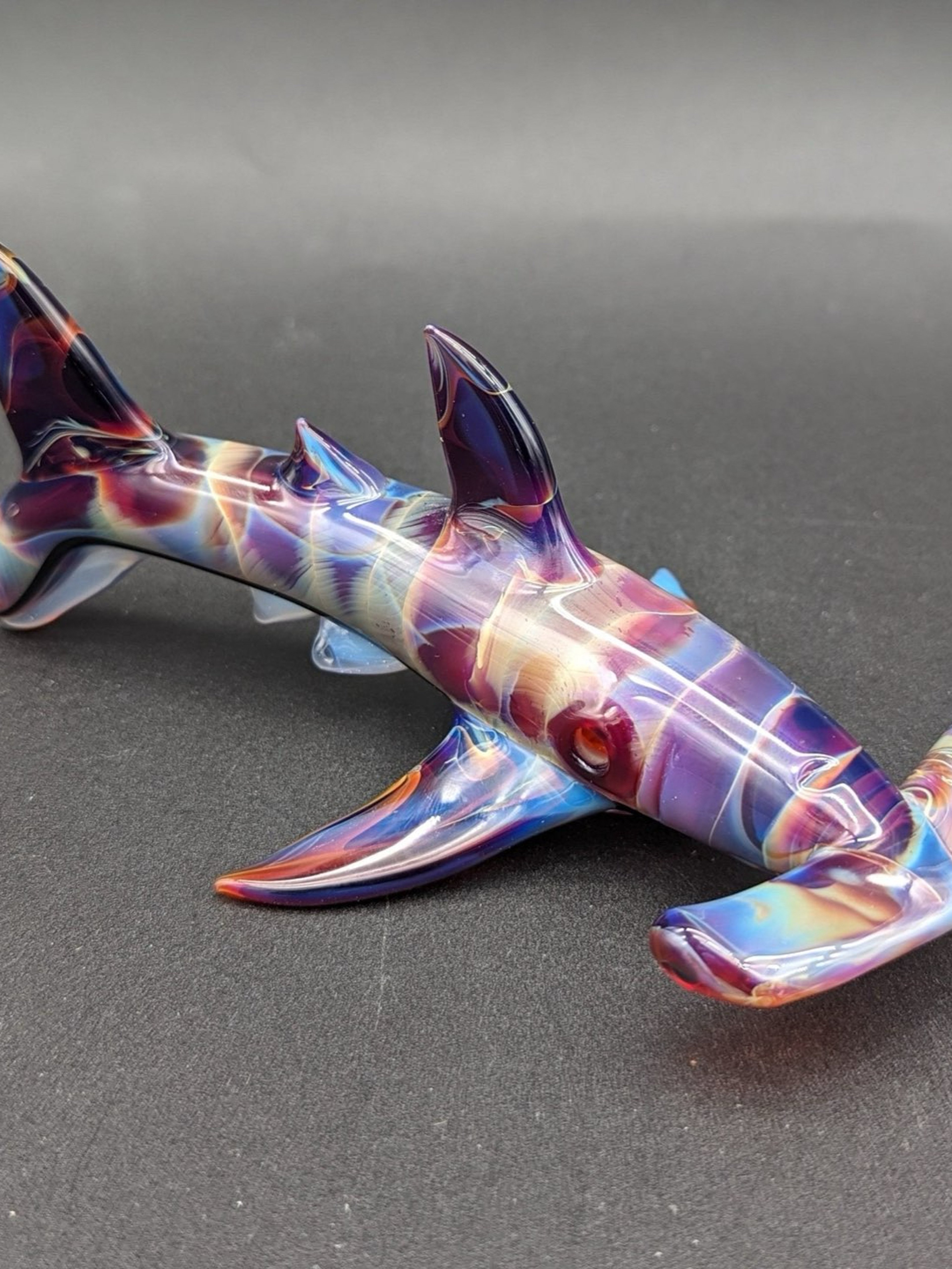 Mako Glass Dry Hammerhead Shark Pipe image 0