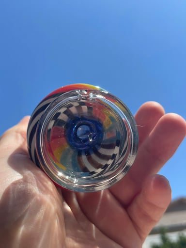 Preview pic of Water bottle puffco top