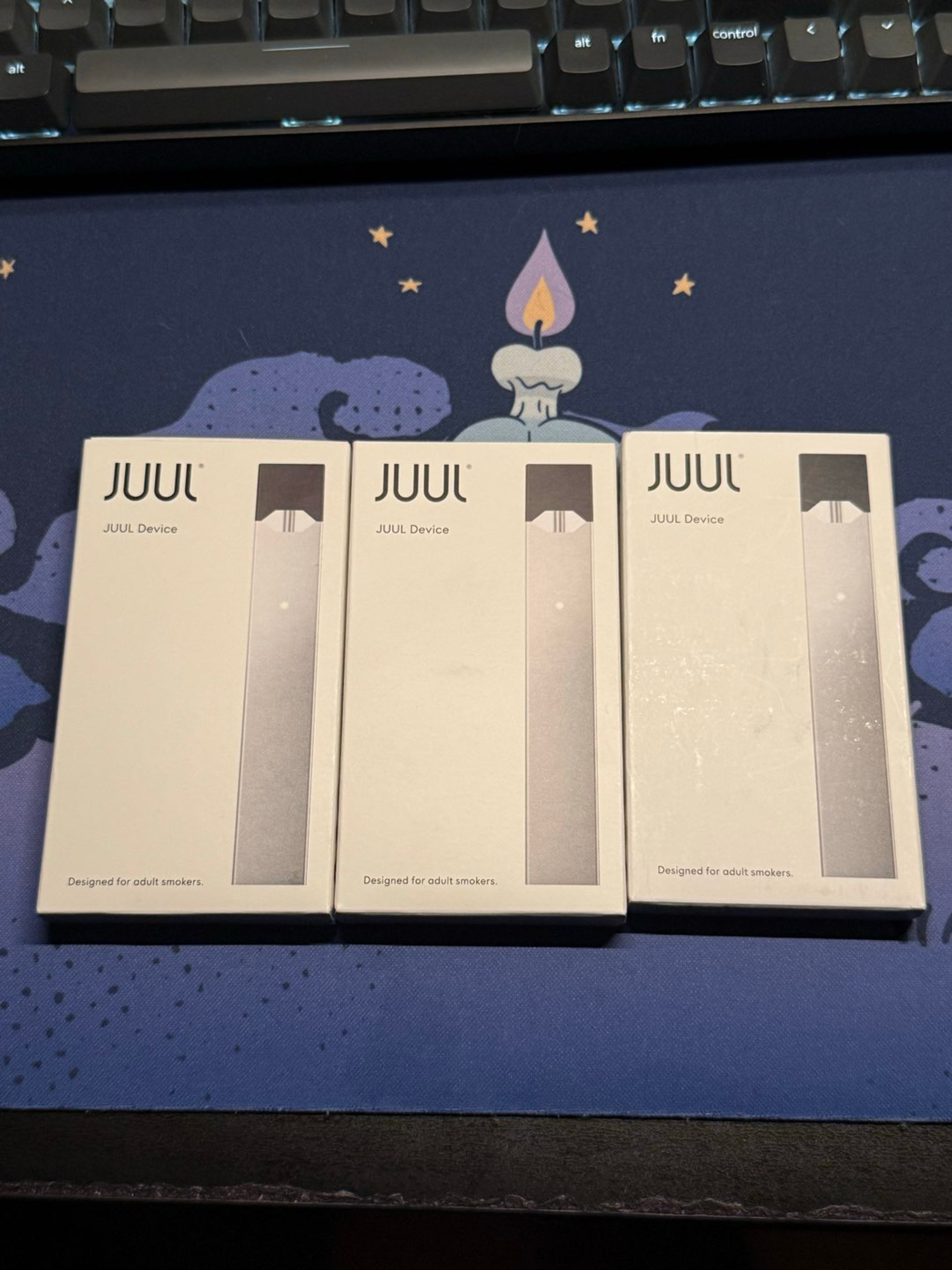 Preview pic of 1 juul battery