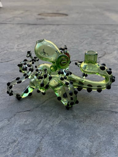 Preview pic of Green Octopus By Pacini Glass