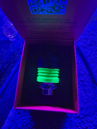 Preview pic of Neon green puffco 3dxl