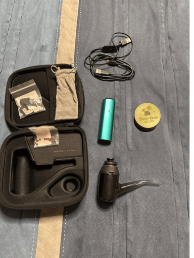 Preview pic of Puffco Proxy and Pax 3 bundle kit with free gold grinder