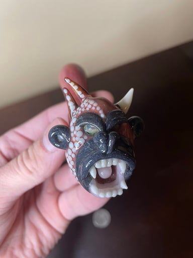 Preview pic of Monkey Sculpture Pipe