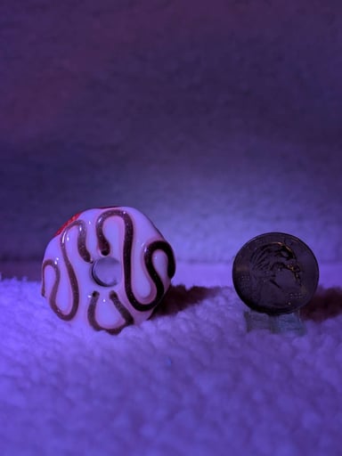 Preview pic of KGB Glass crushed opal uv pendy