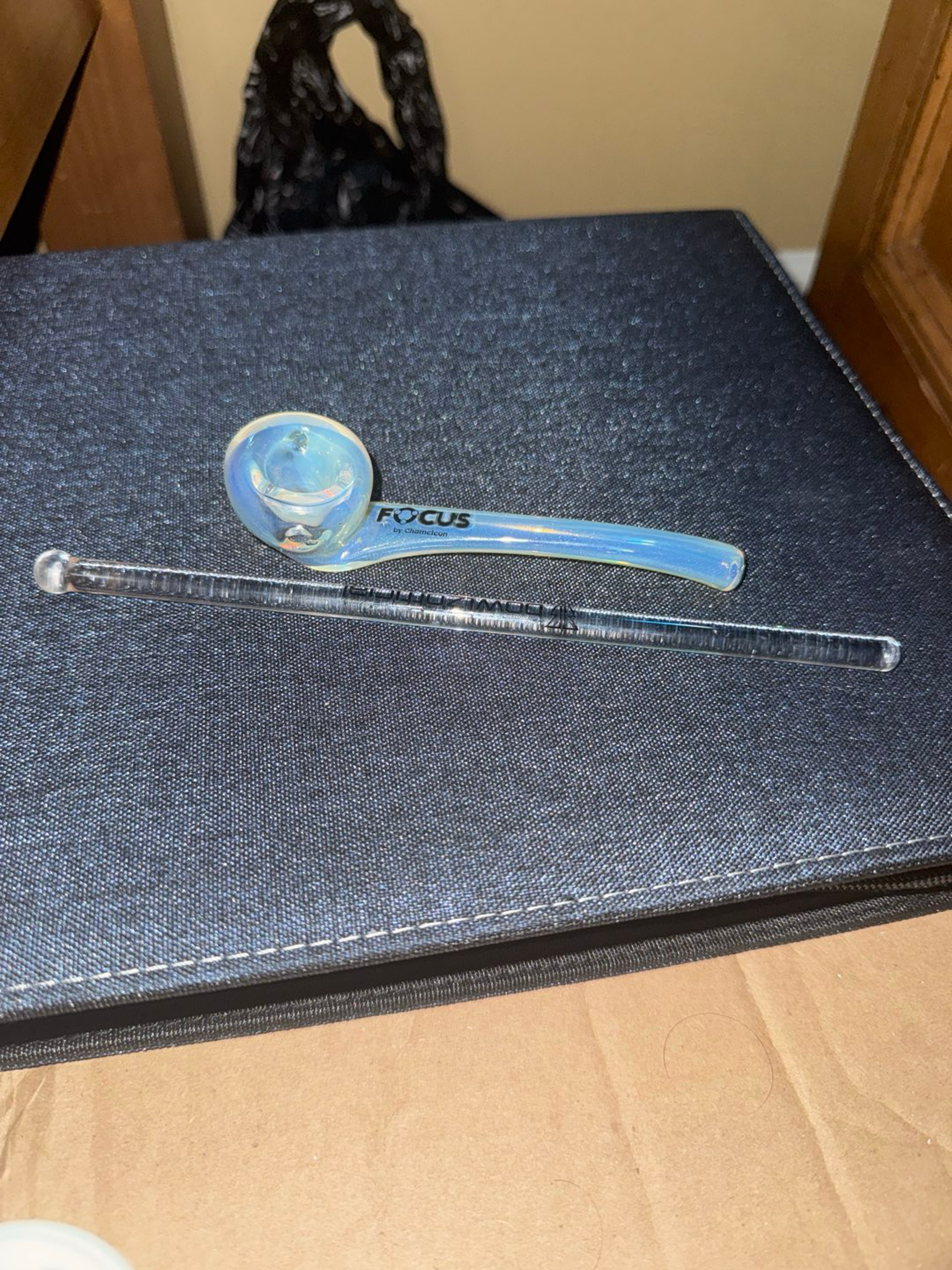 Preview pic of Custom made hash only glass pipe and QUARTZ heating rod