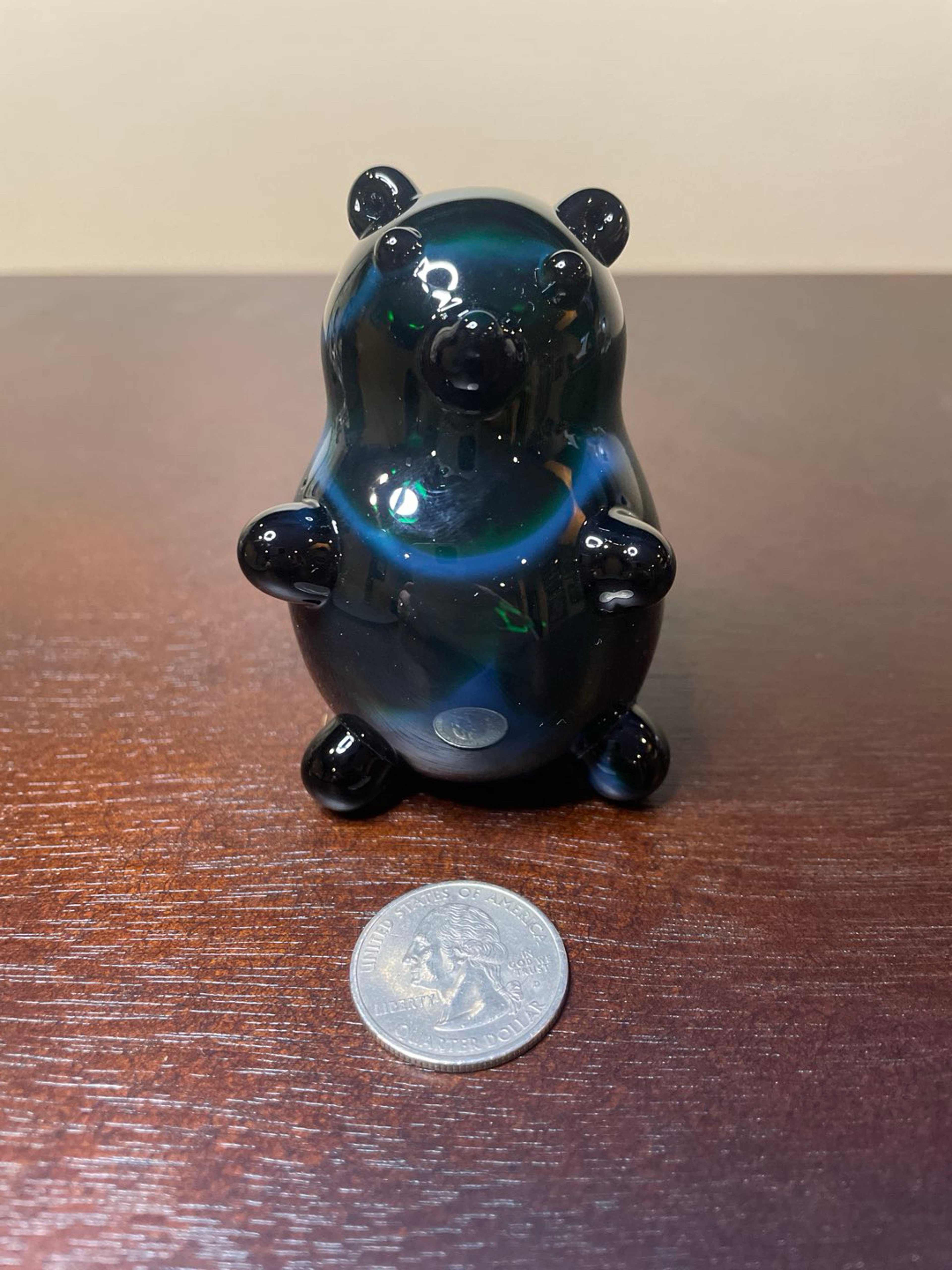 Preview pic of Bear Sculpture