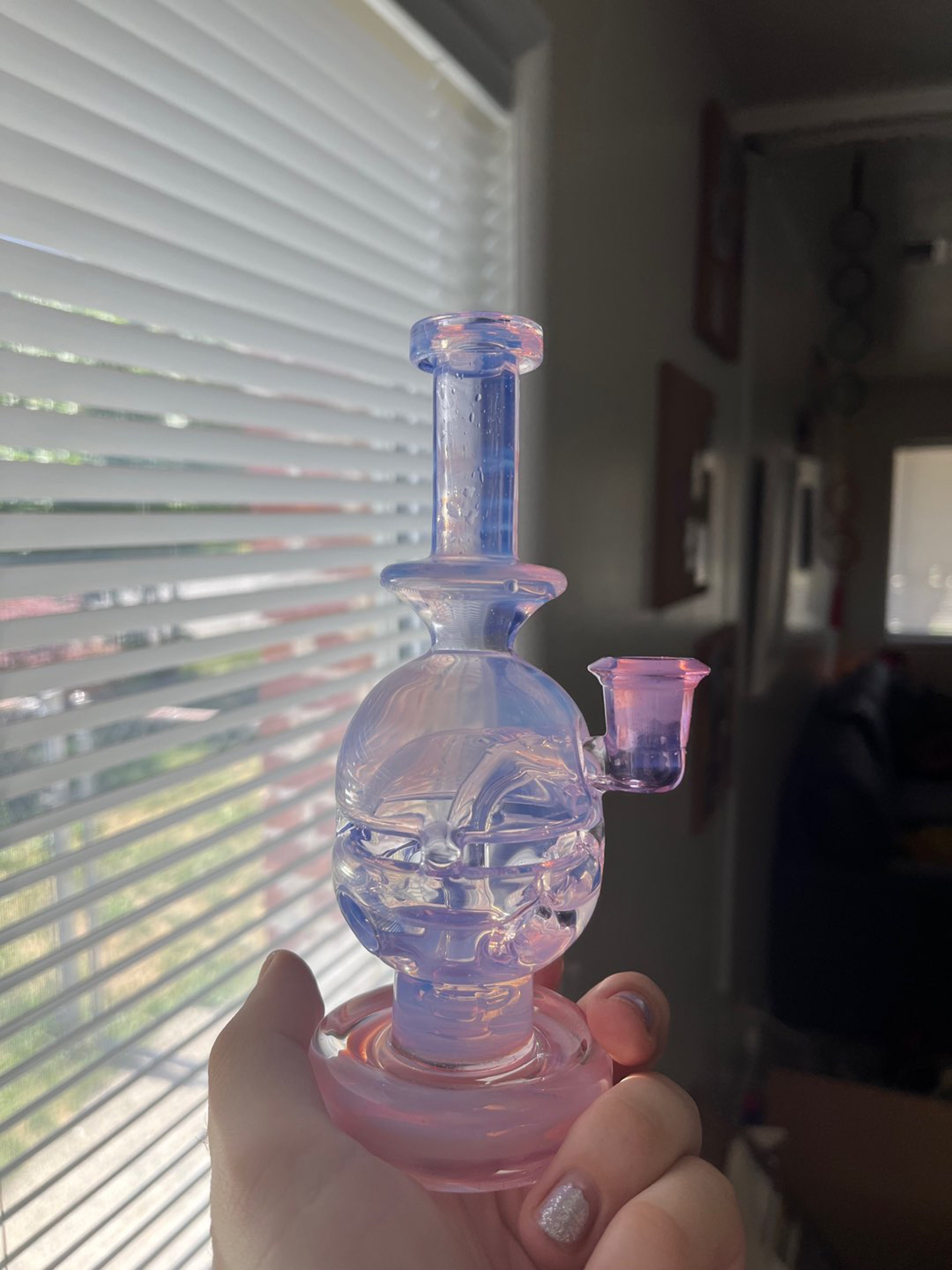 Preview pic of Miner Glass Egg