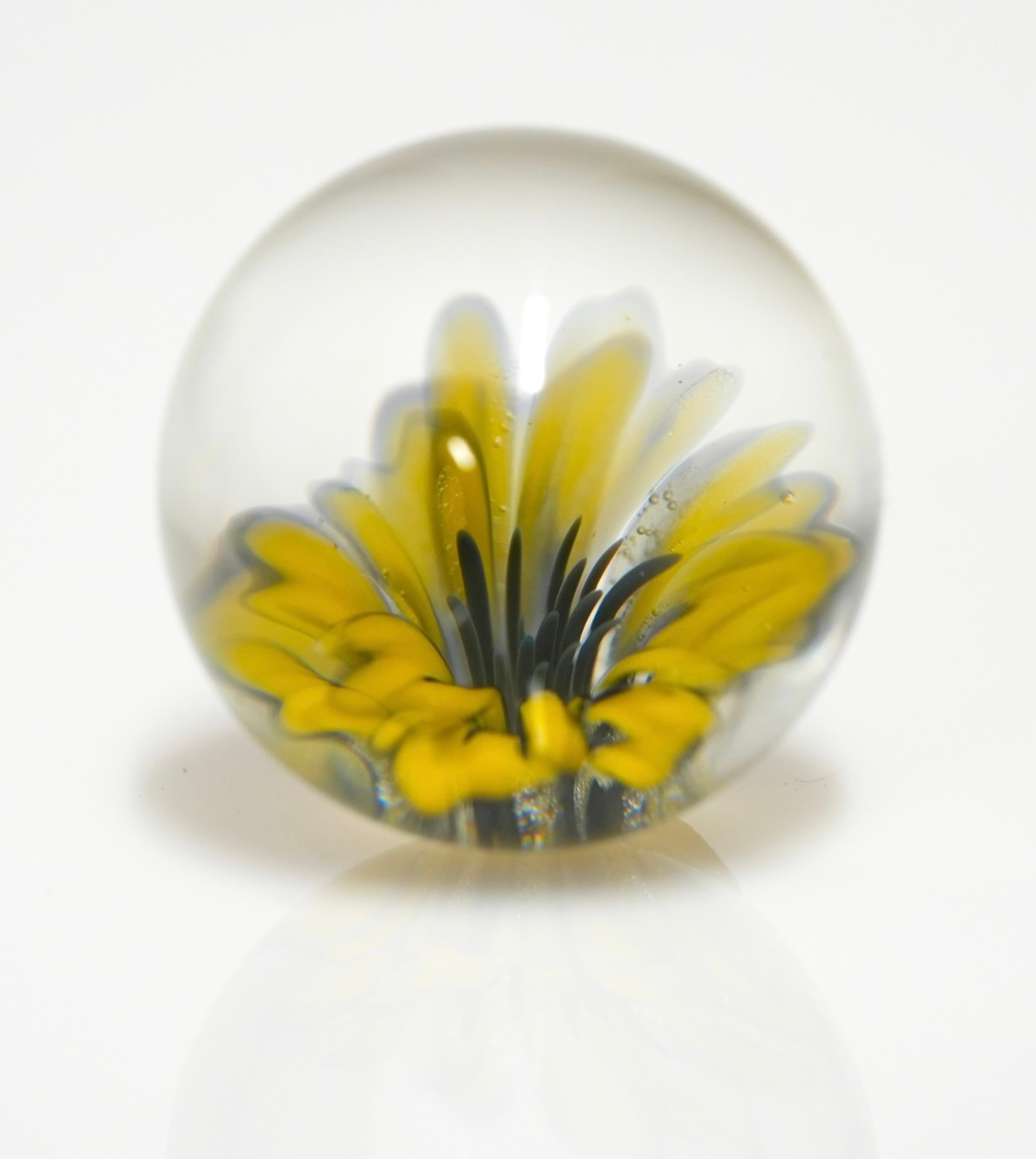 Preview pic of Yellow flower implosion marble
