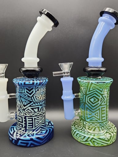 Preview pic of 9.5" ETCHED HOLLOWFOOT BUBBLER
