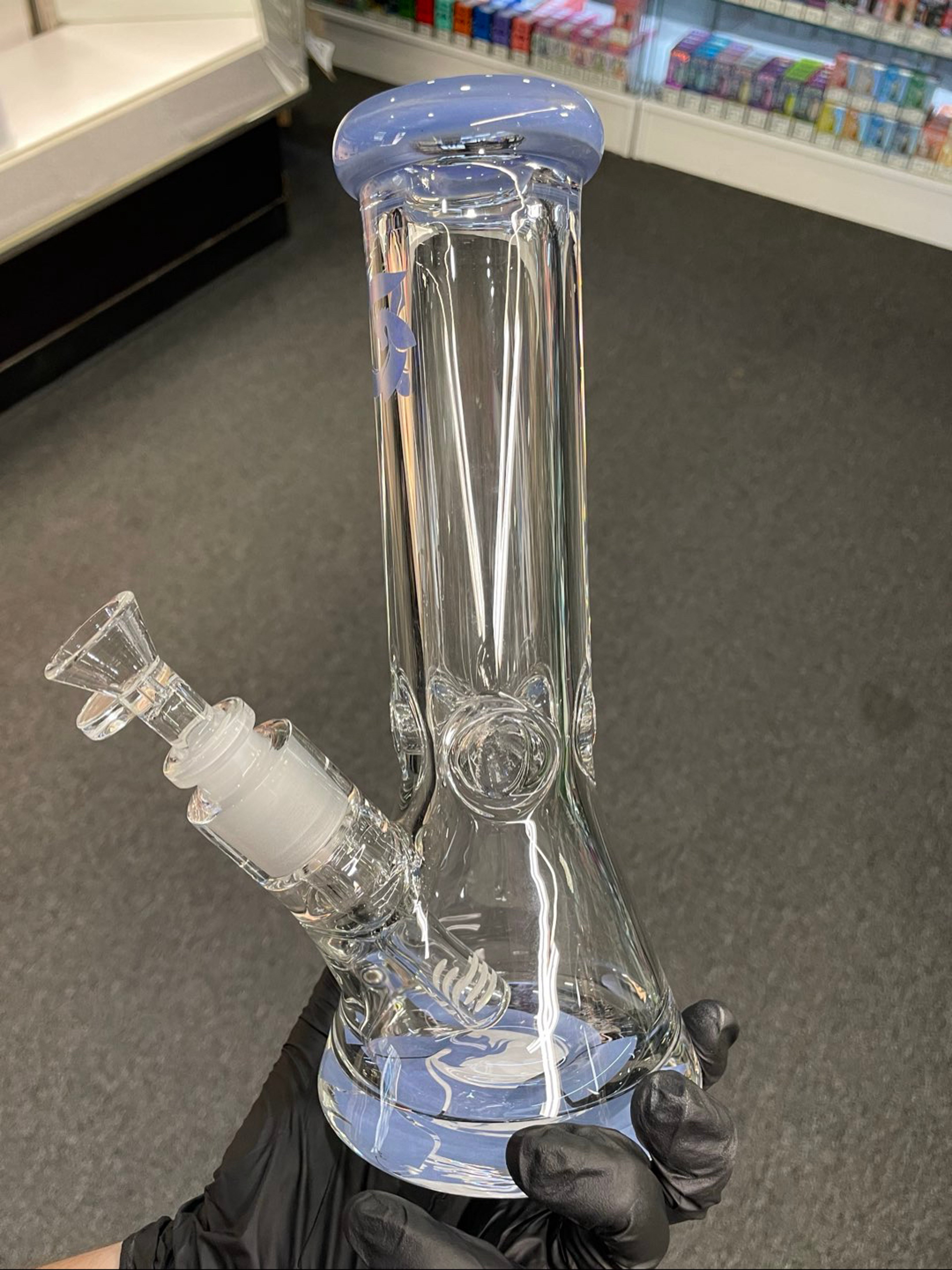 Preview pic of Glass House Waterpipe Light Blue