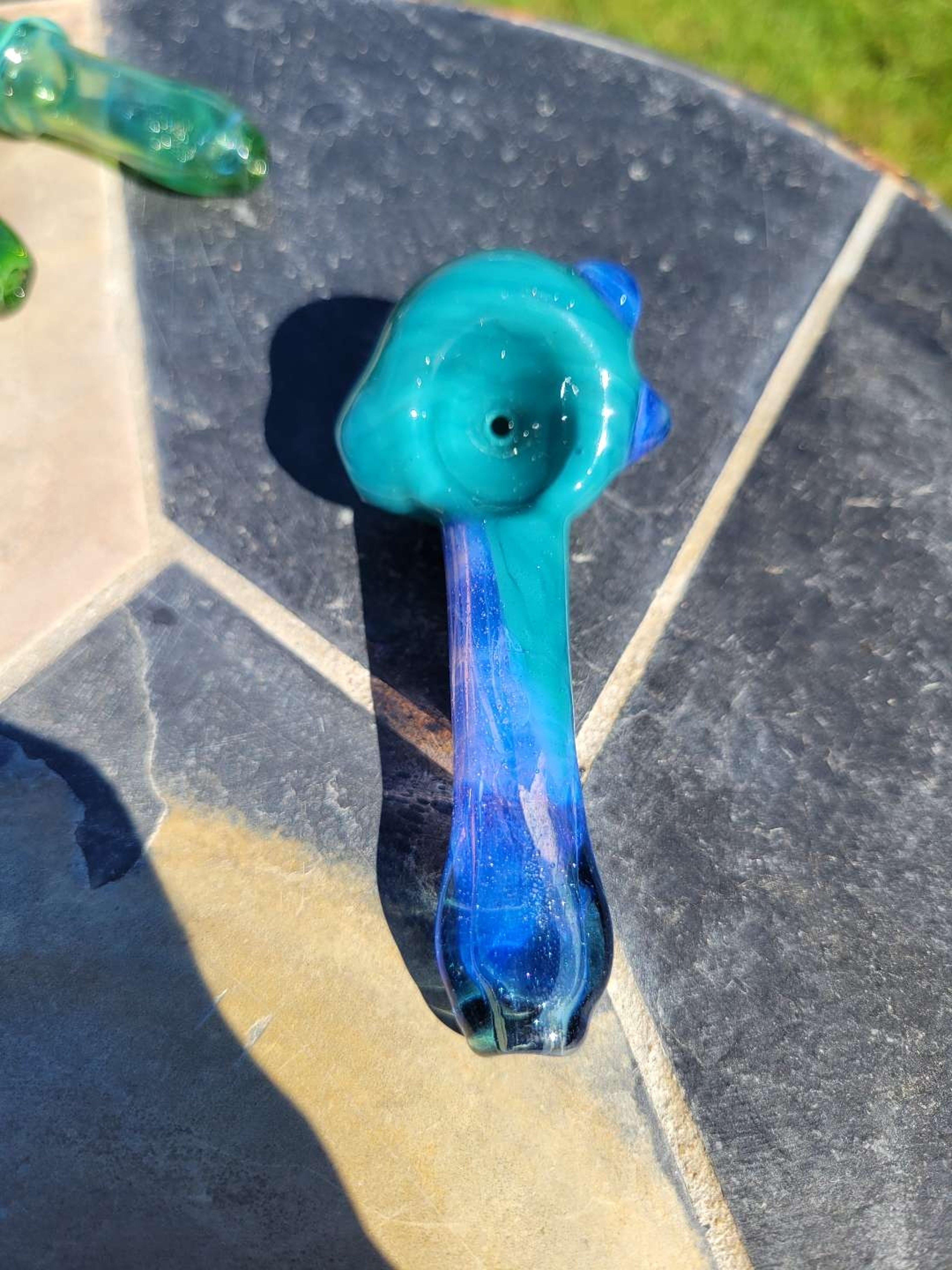 Preview pic of Blue stardust over opaque aqua and pink slyme spoon