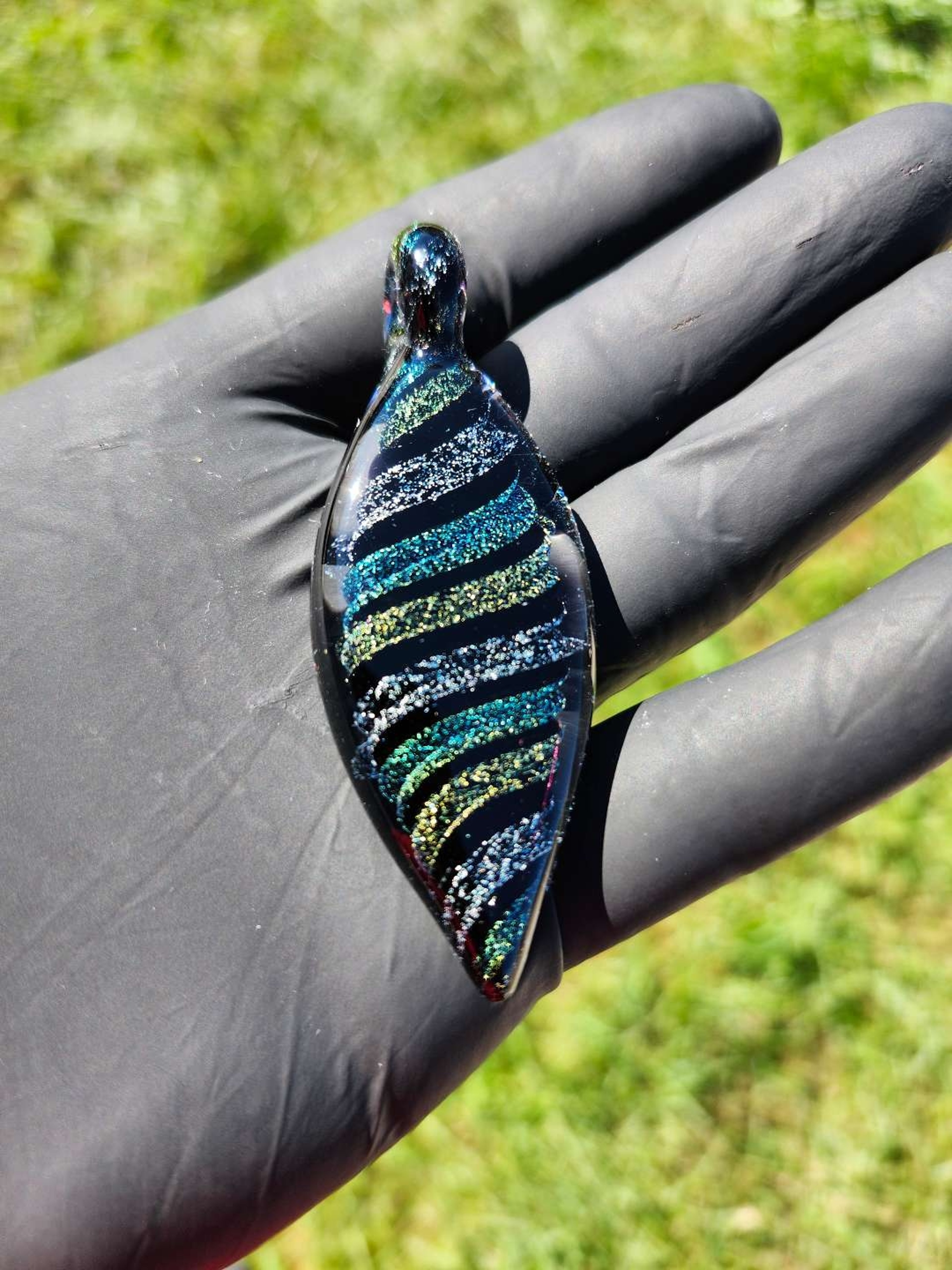 Preview pic of Joker Glass Dichro Leaf Pendant