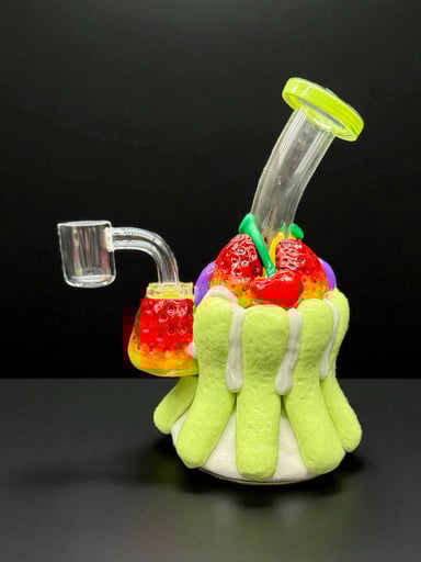 Preview pic of Tiramisu Dessert Glass Dab Rig – 6.5” Hand-Blown Creamy Sundae Rig with 14mm Quartz Banger