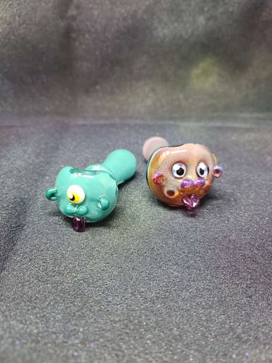 Preview pic of Sam d pipe pals