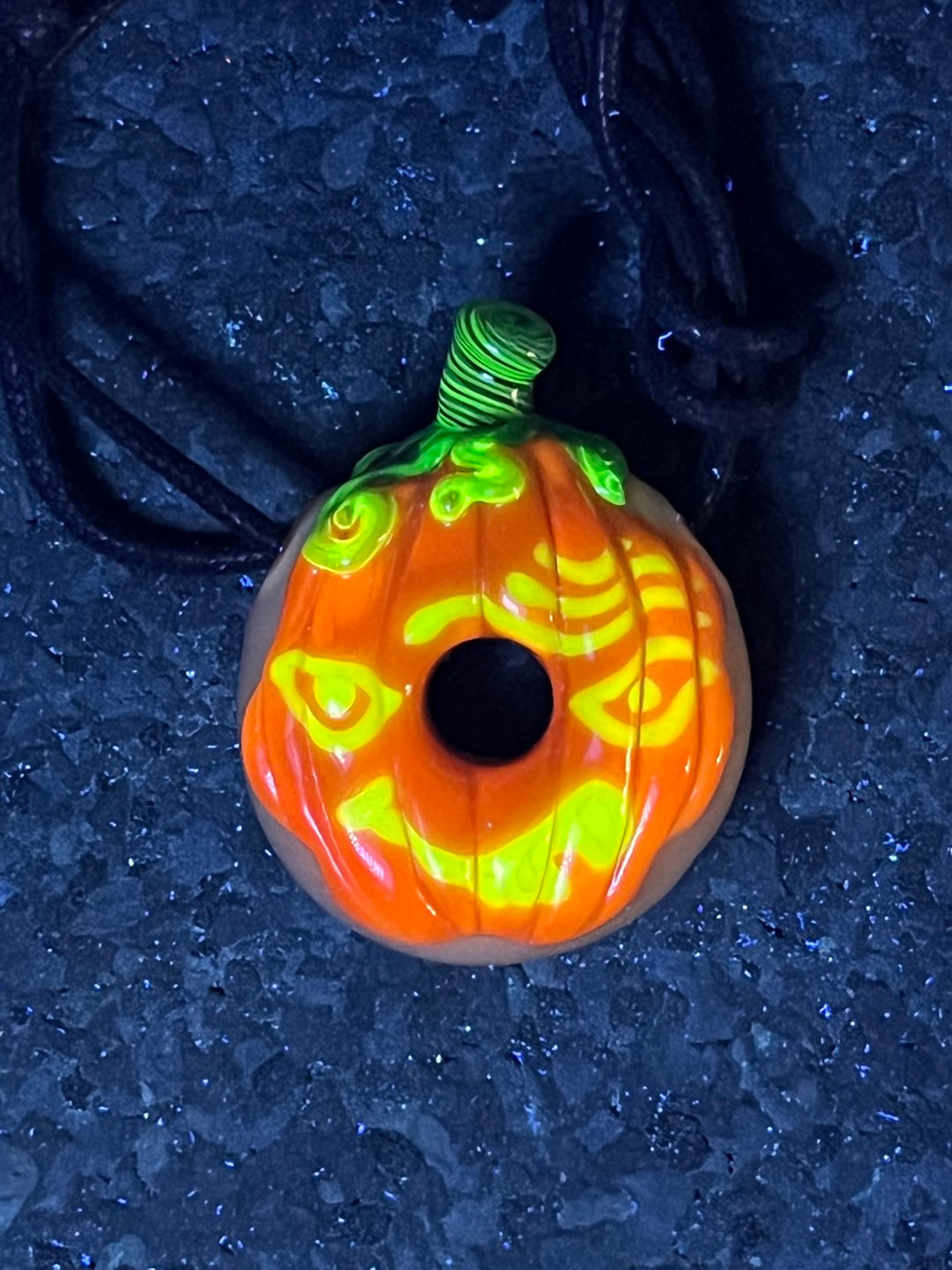 Jack o’lantern donut pendant kgb sarah image 0
