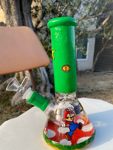 Preview pic of Mario Acrylic Paint Beaker