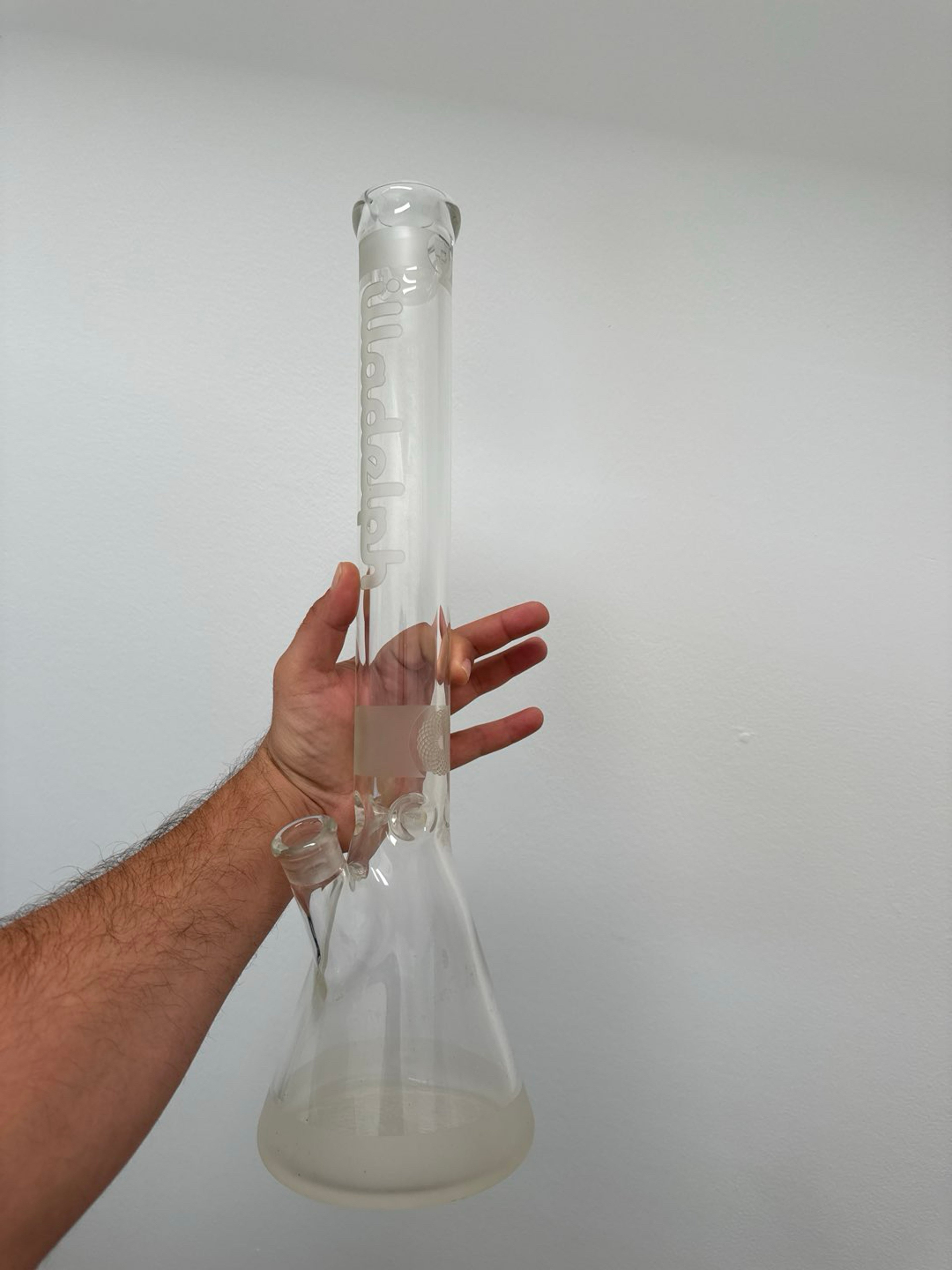 Preview pic of Engraved Medium 7mm Signature Beaker