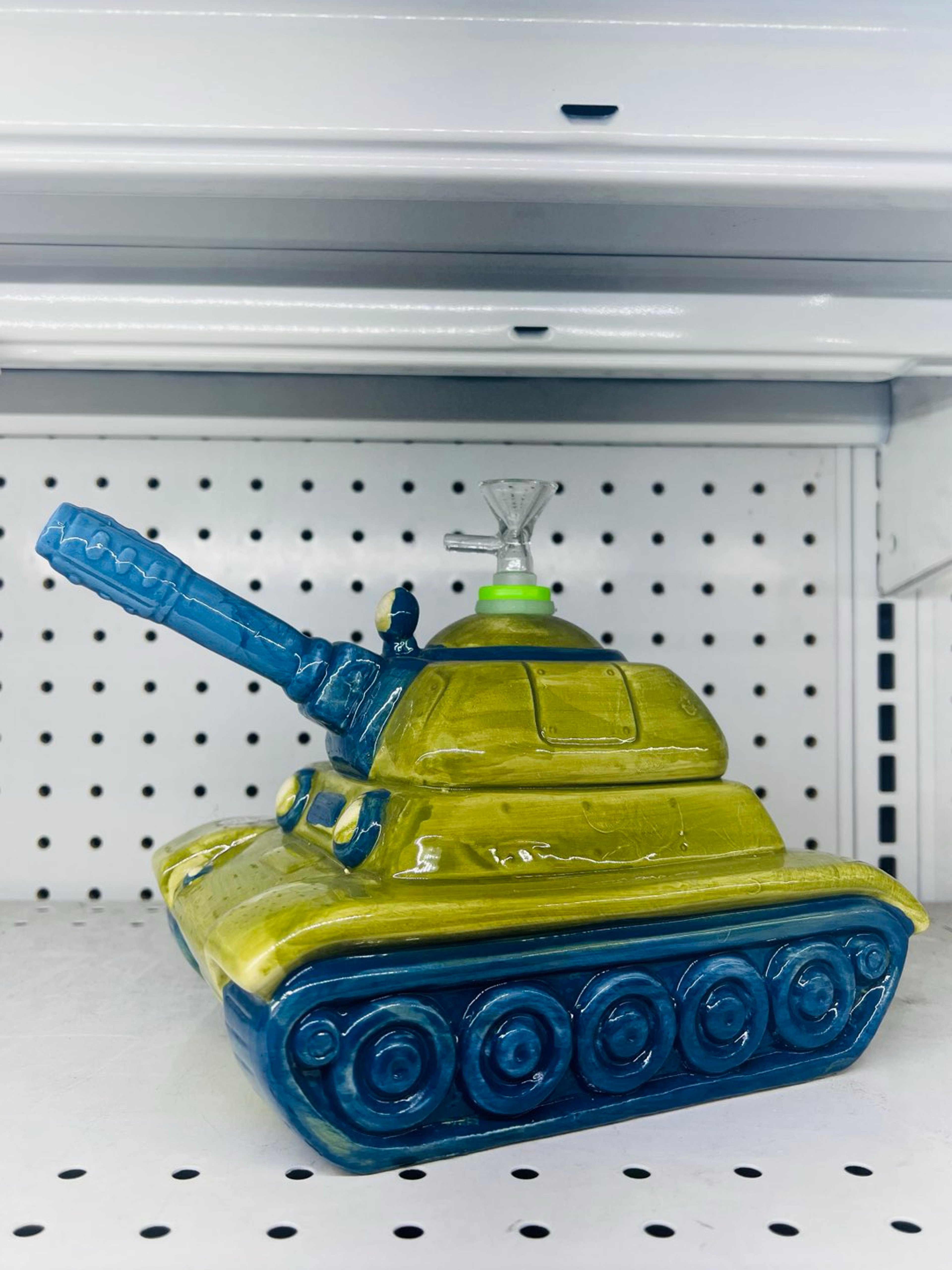 Preview pic of Tank Bong