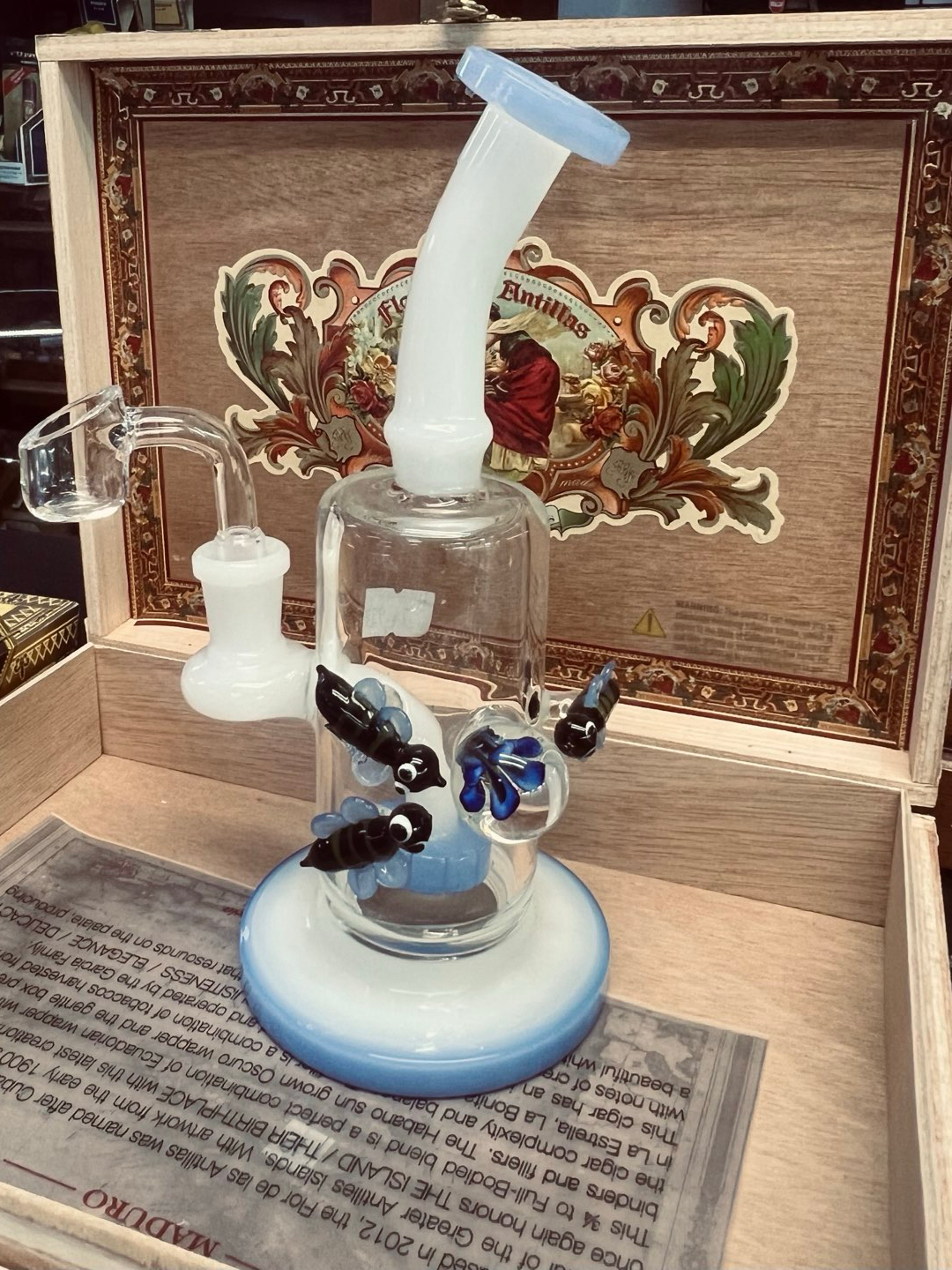 Preview pic of Blue Caterpillar Glass Dab Rig – Frosted White Accents