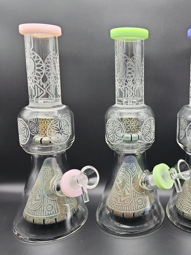 Preview pic of 11.5" ETCHED STONE PYRAMID BEAKER