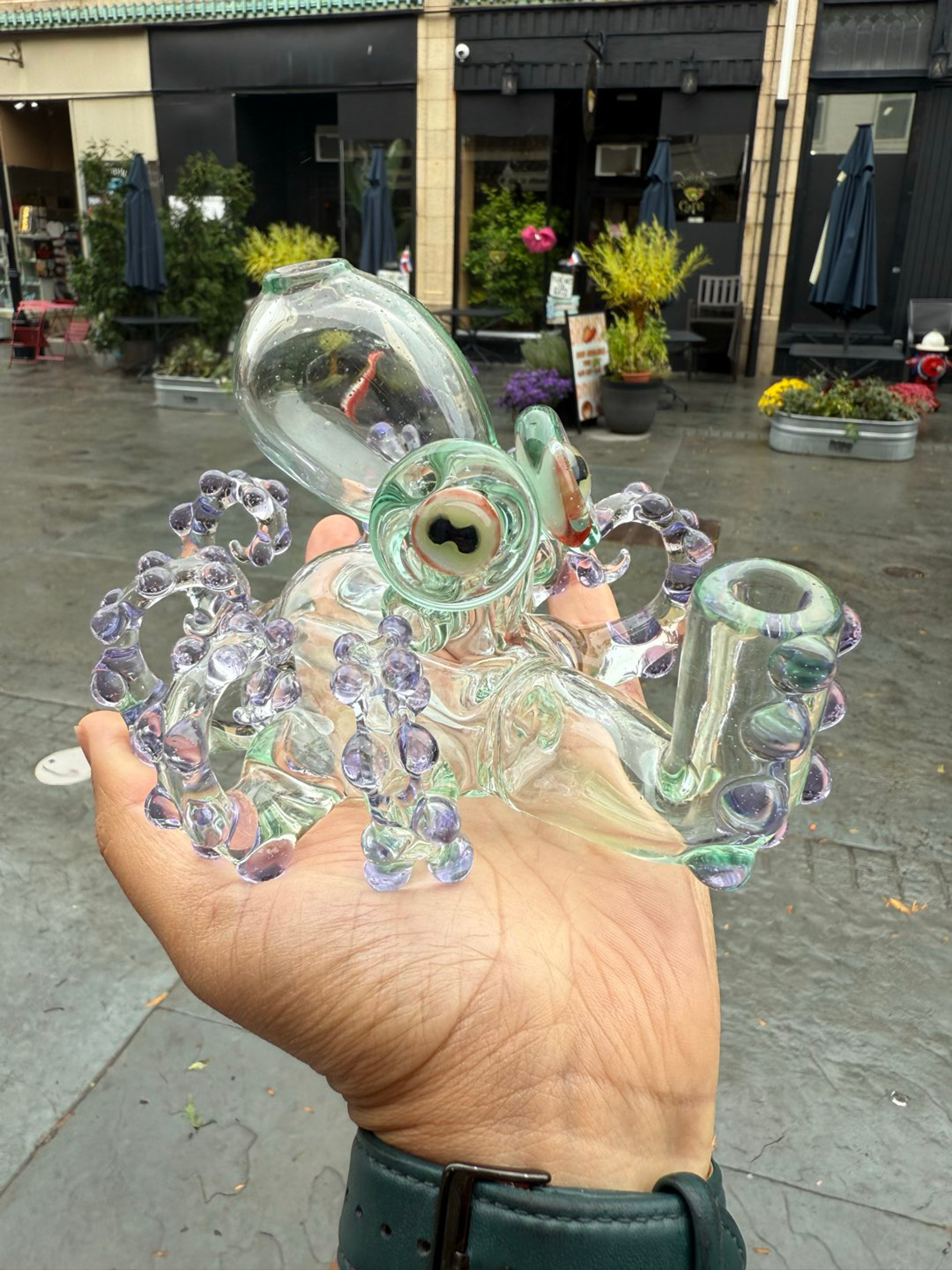 Preview pic of Octopus Rig 10mm with UV Eyes by Pacini Glass