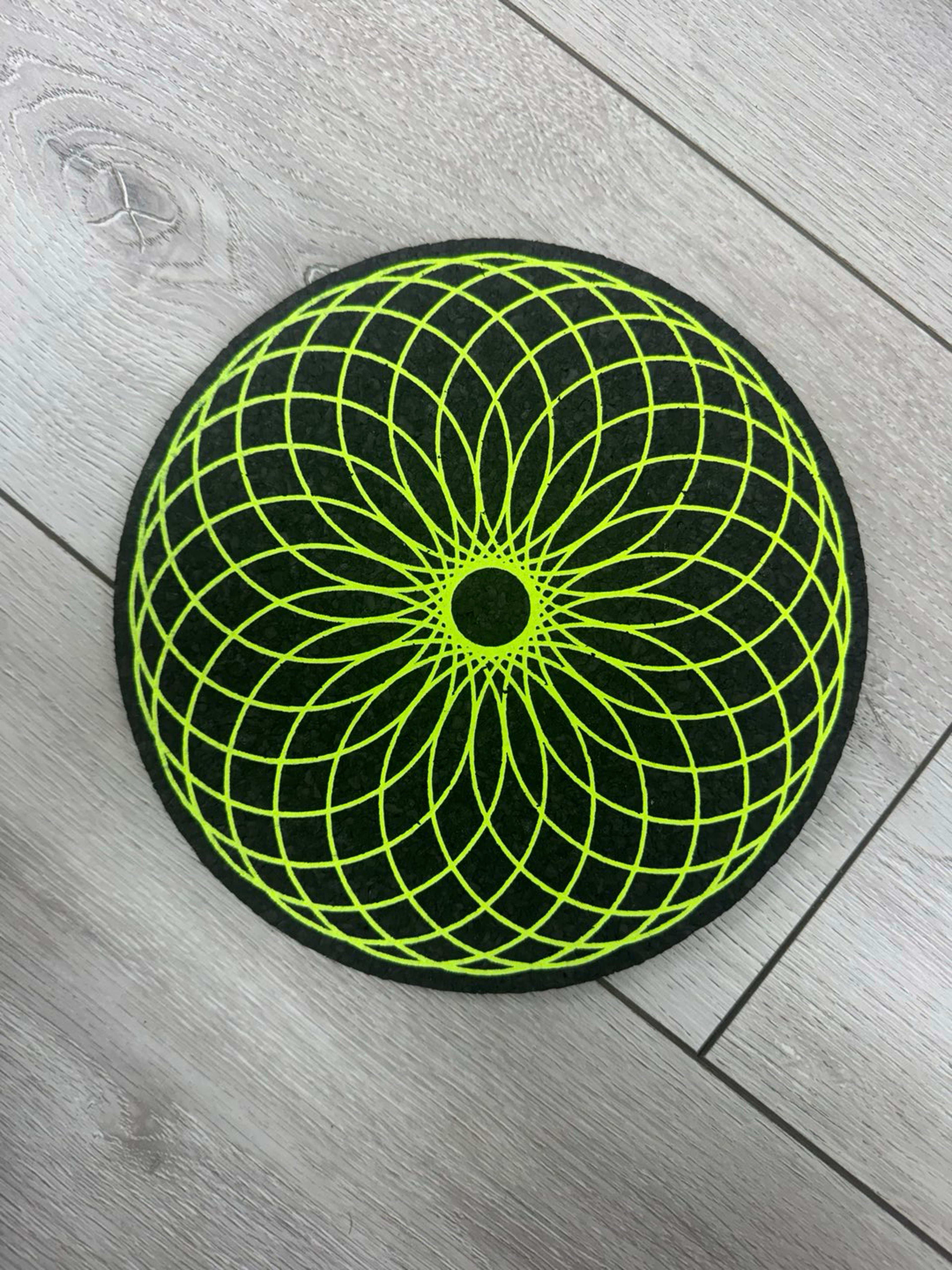 Preview pic of Moodmat round 8” wide 2