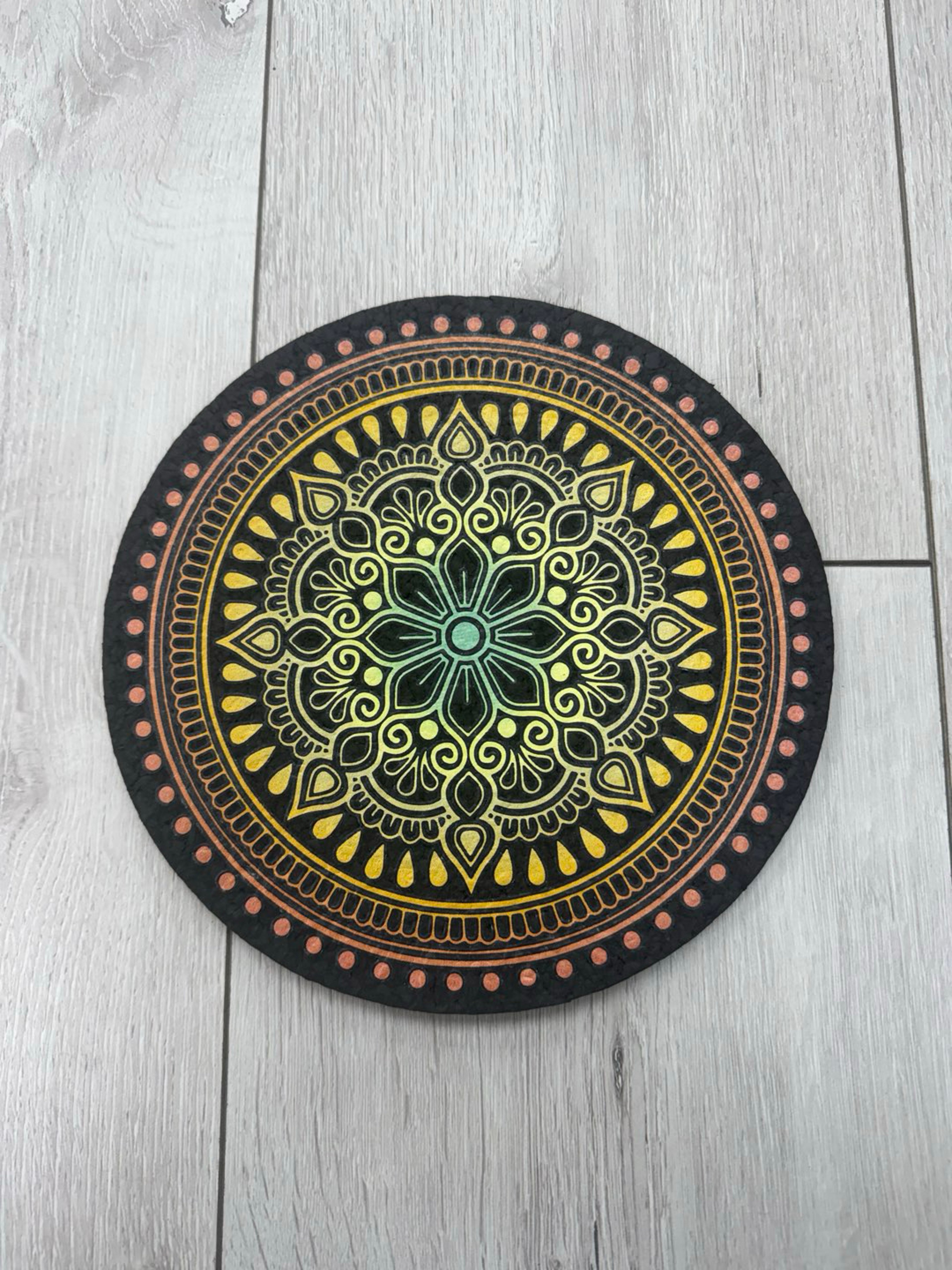 Preview pic of Moodmat round 8” wide 3