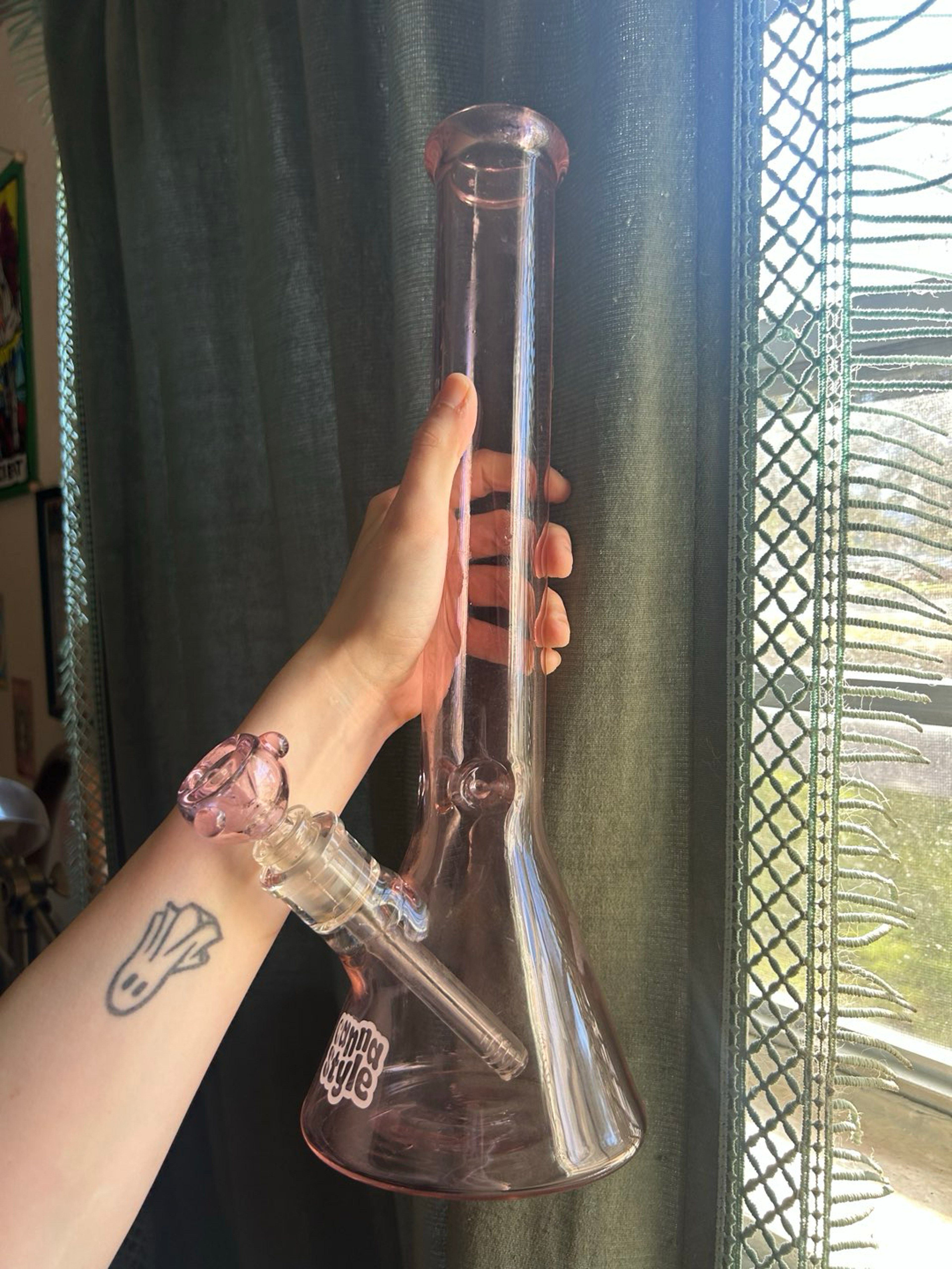 16” Pink Beaker CannaStyle image 0