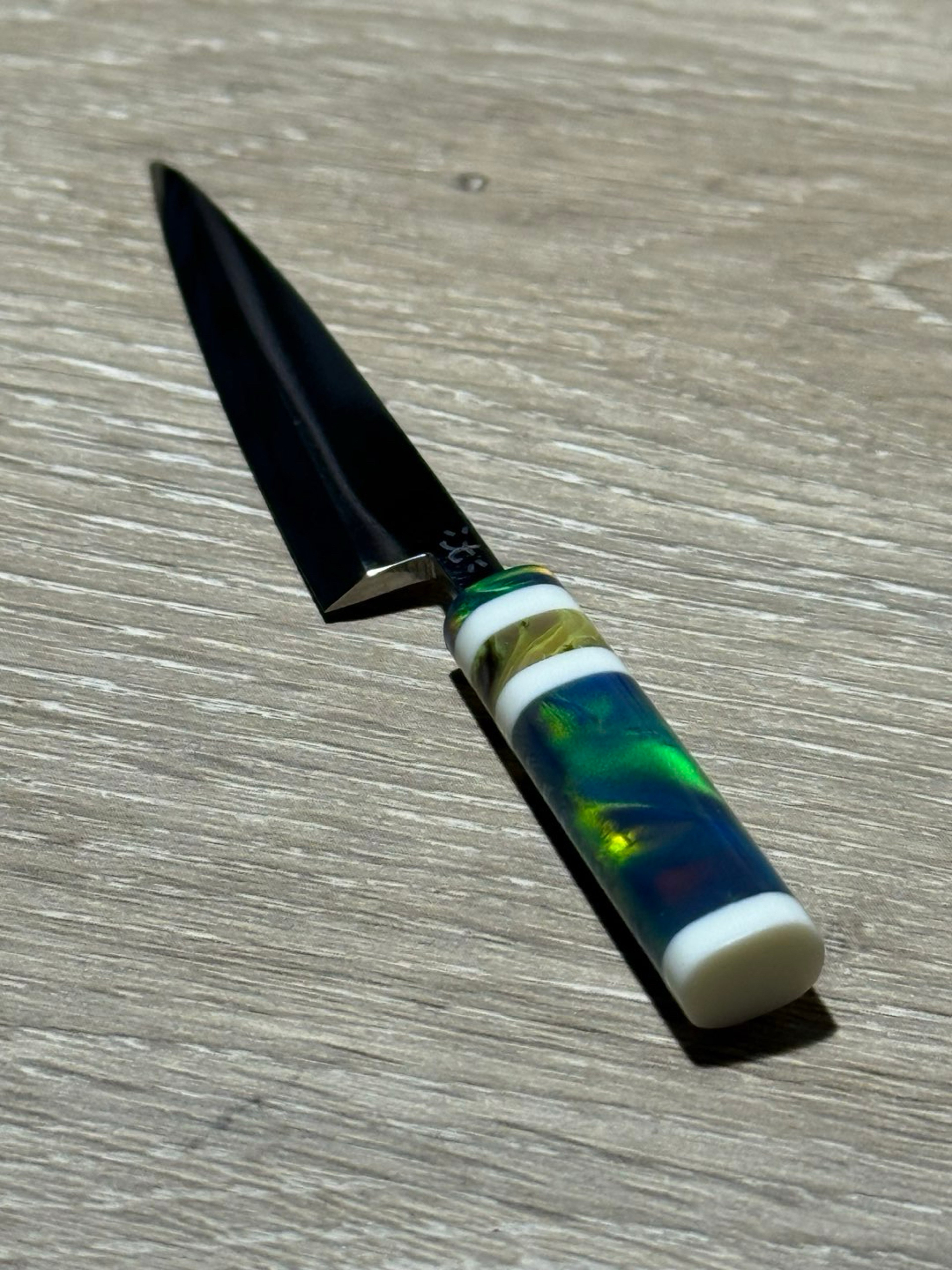 Preview pic of Hardwood Katana Dab Knife