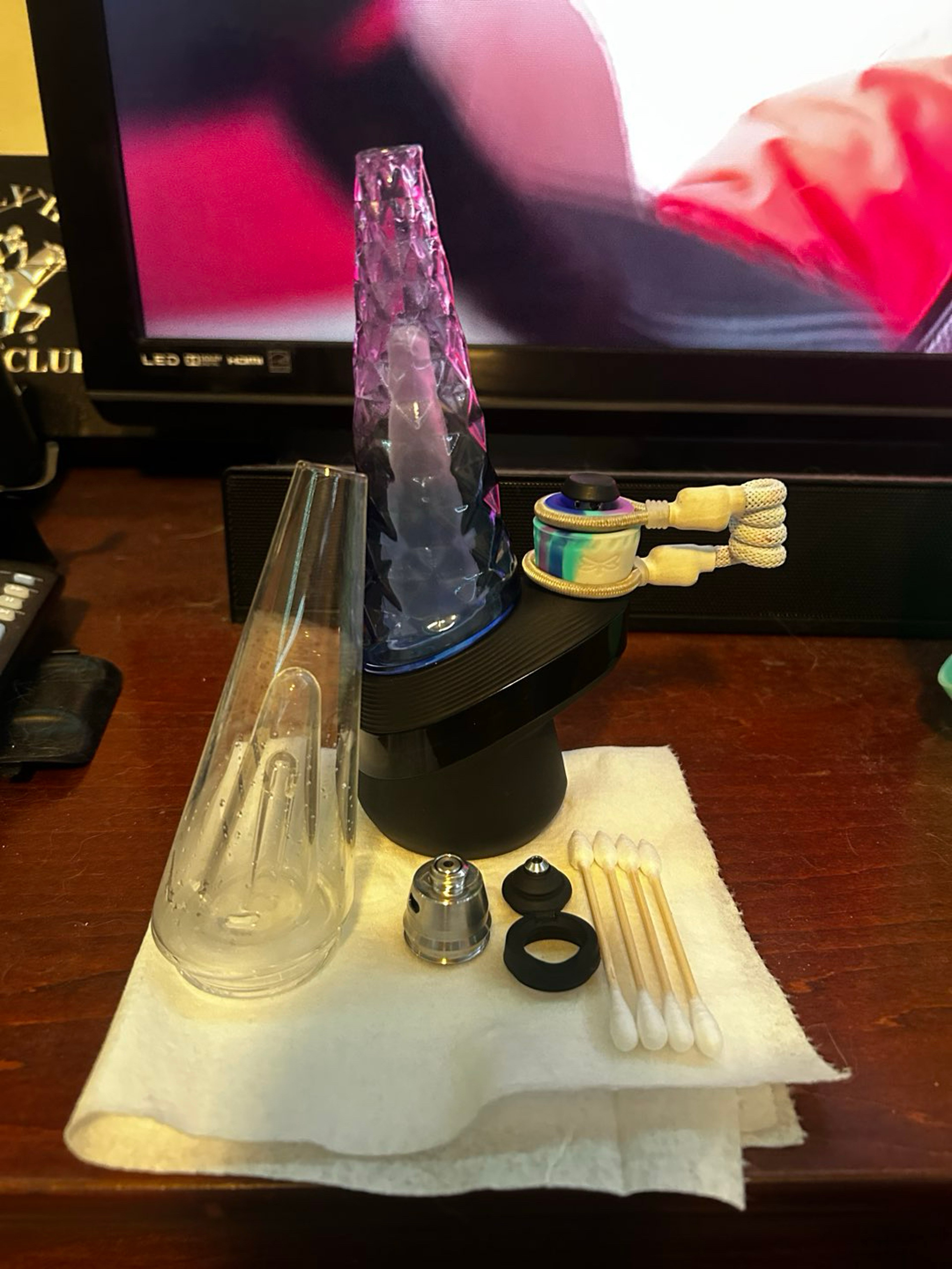 Preview pic of Puffco peak v2