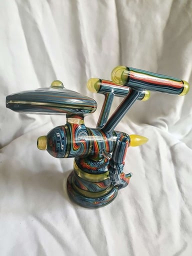 Preview pic of 🚀 StarTRIPenterprise Rig – Rainbow Wig-Wag + Illuminati UV (Helix / Boxlover Style)