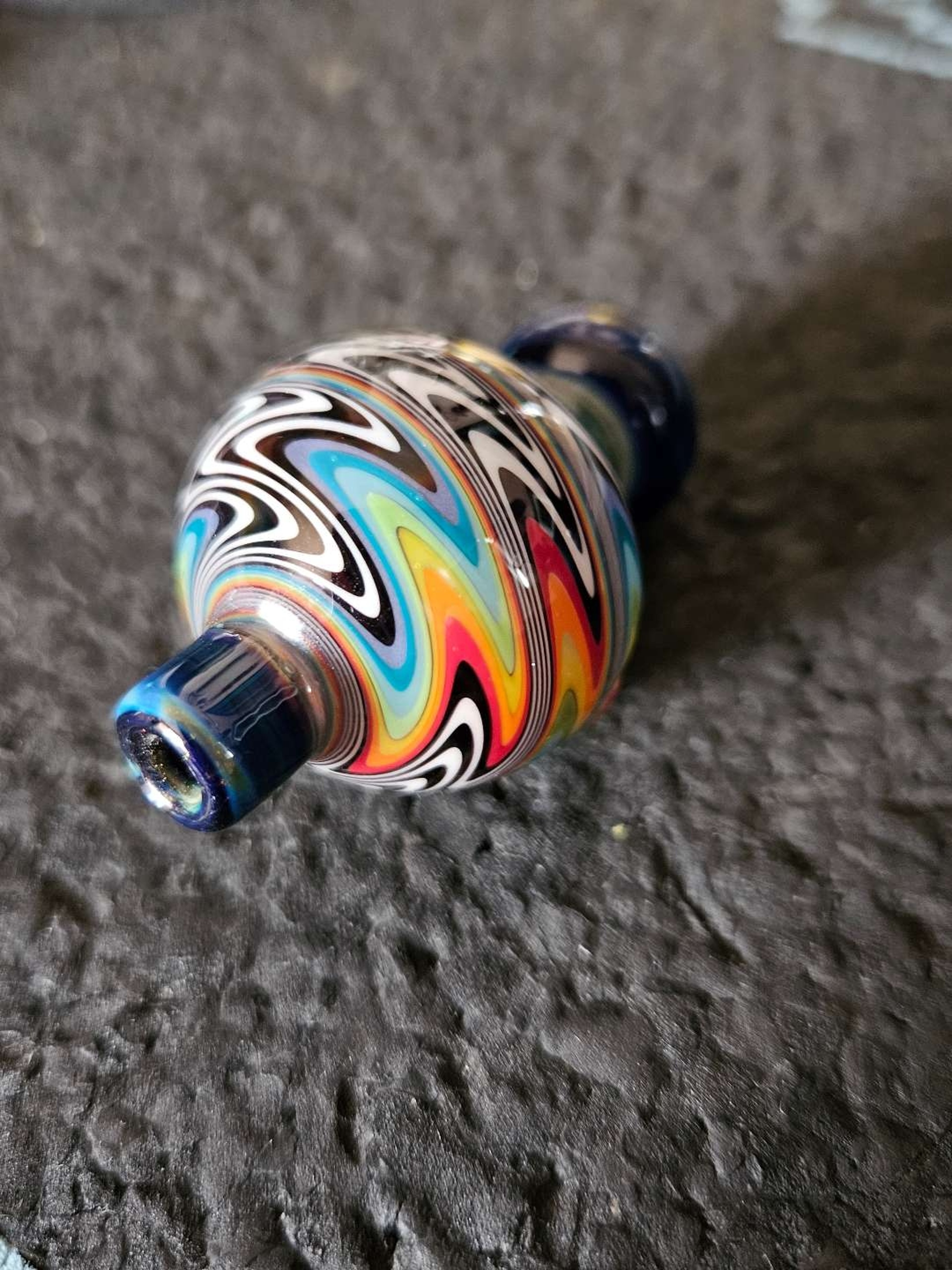 Preview pic of Jailbreak rainbow wigwag bubble cap