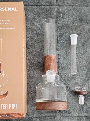 Preview pic of MJ Arsenal Alpine Palisade Bong Water Pipe