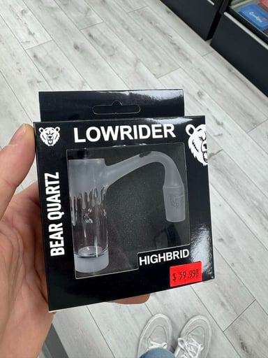 Preview pic of Bear quartz lowrider highbrid frosted 14mm 90
