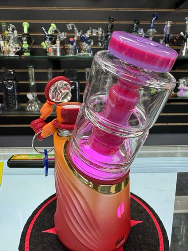 Preview pic of Spider glass puffco top for peak / pro