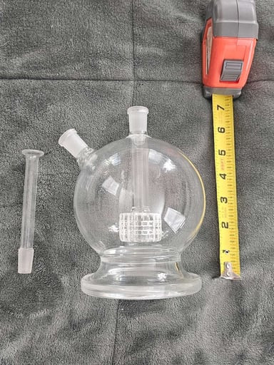 Preview pic of Glass Mega Globe Water Pipe