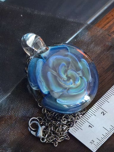 Preview pic of Indigo rose