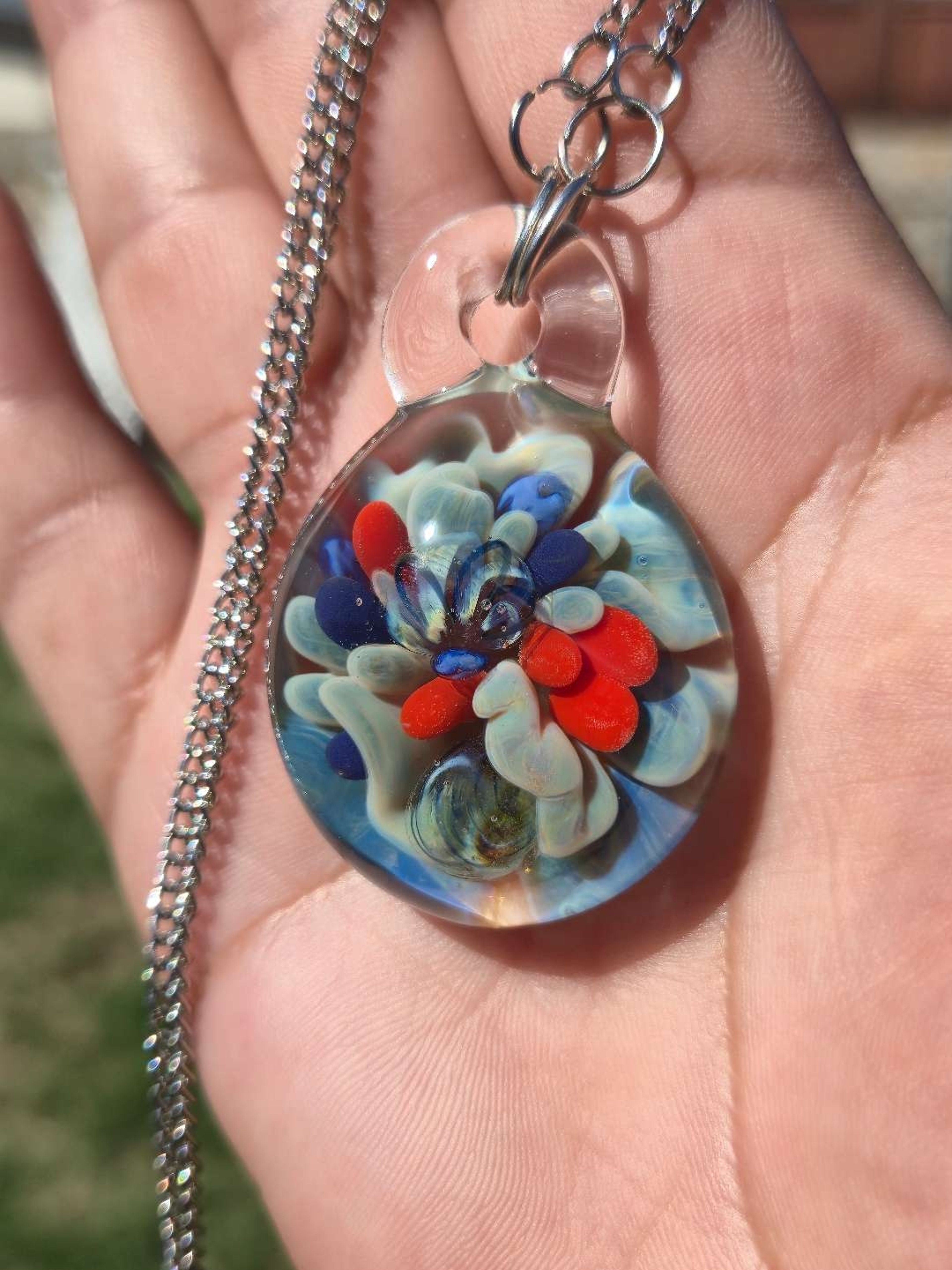 Preview pic of Silver Coral Garden