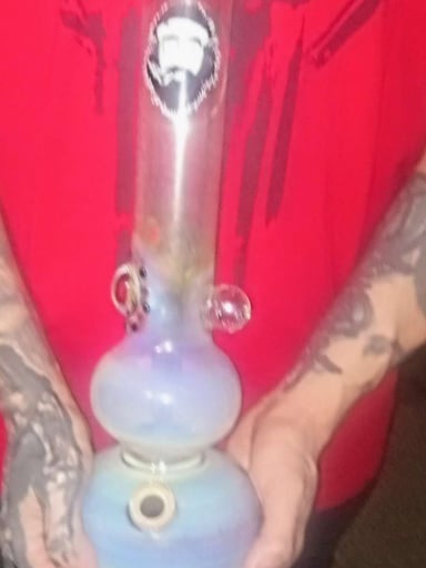 Preview pic of Tommy Chong bong pre-bust