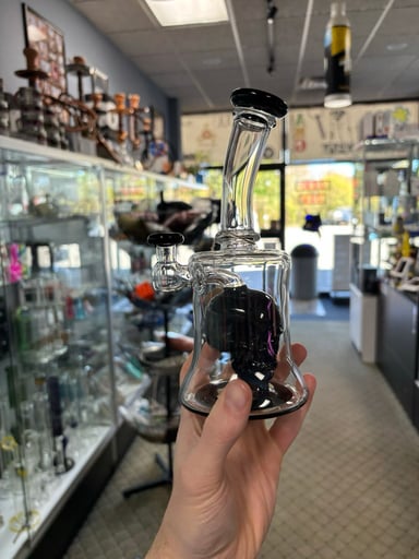 Preview pic of Weil Glass Skull Rig