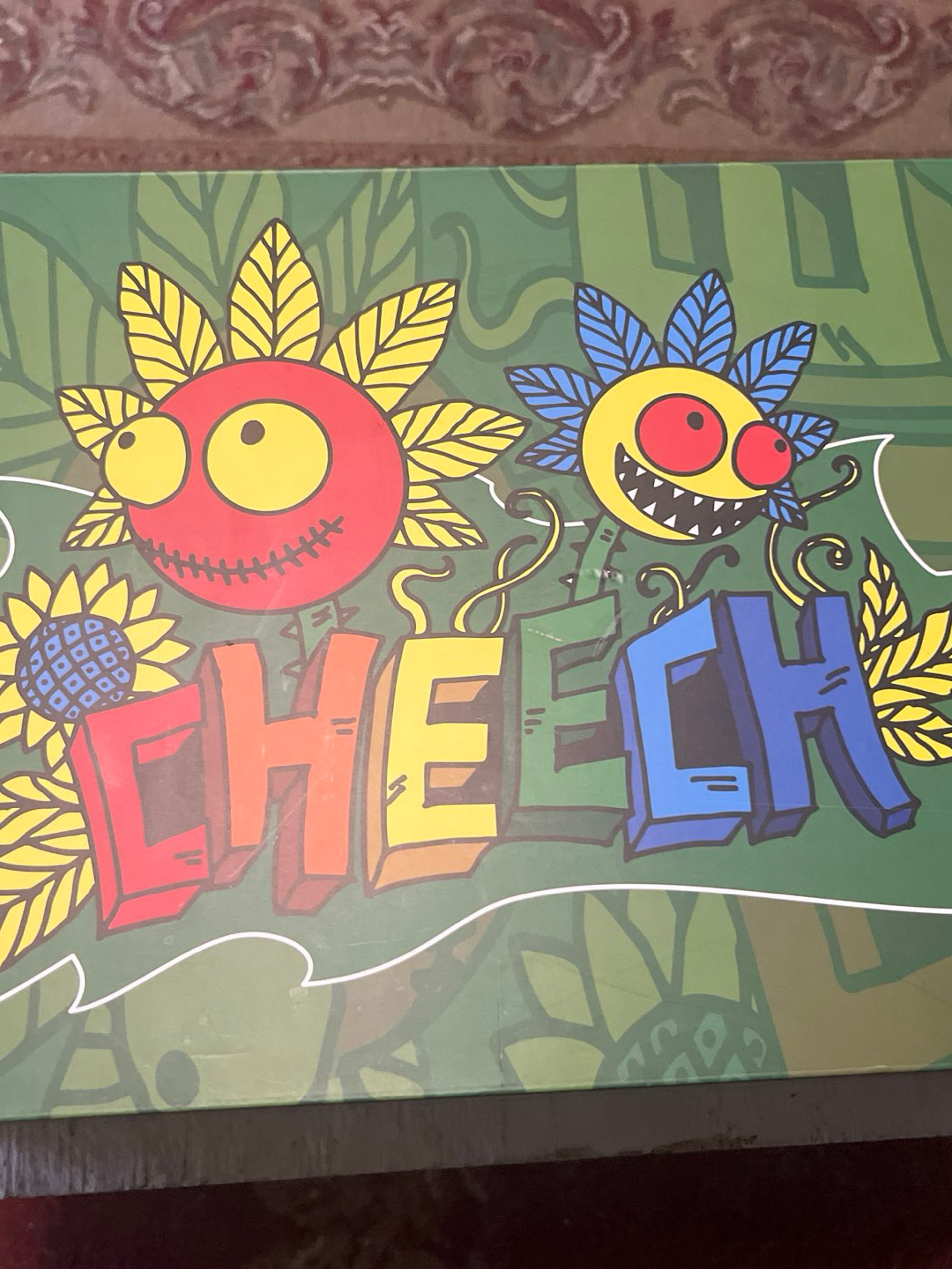 Preview pic of Cheech flower and friends piece brand new $230
