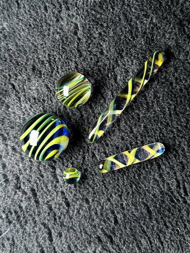 Preview pic of MarvinsGlass024 No Reserve Auction! 💽