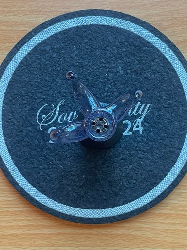Preview pic of VALTS GLASS - 4 hole / 3 horn